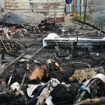 Incendio divampa nella tendopoli di San Ferdinando e uccide un giovane migrante