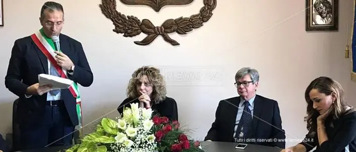 Maltempo, il ministro Lezzi a Polia: «Governo al lavoro per intervenire in tempi celeri»