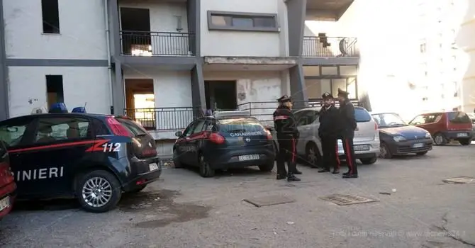 Rapina in una tabaccheria di Catanzaro, fermato l'autore