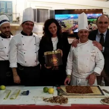 Il torrone di Bagnara conquista Milano, successo all’Artigiano in fiera