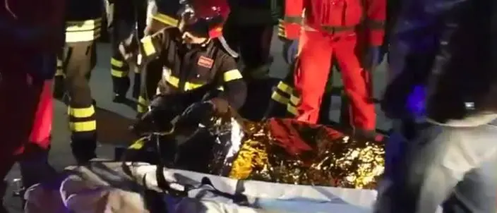 Strage in discoteca per uno spray urticante. Sei morti nella calca e decine di feriti