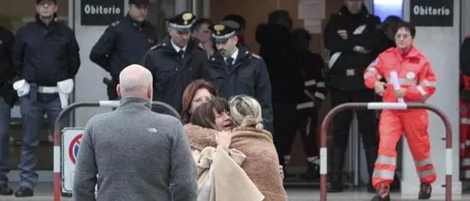 Strage in discoteca, lo spray usato per rubare una catenina