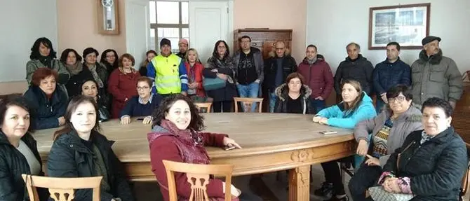Lsu e Lpu, i precari di Serra San Bruno occupano la Sala Giunta