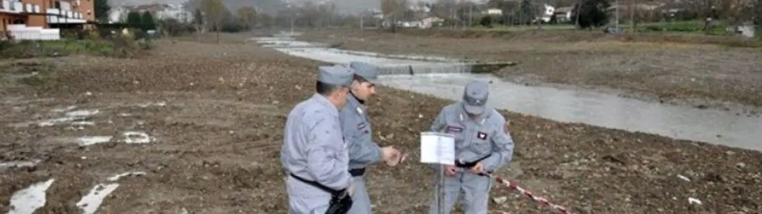 Rende, distrutto l'ecosistema sulle rive del torrente Surdo: scatta il sequestro