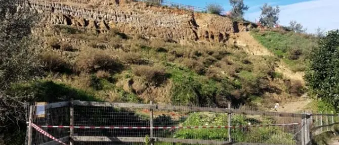 Lottizzazioni abusive, nove indagati e due terreni sequestrati a Rossano