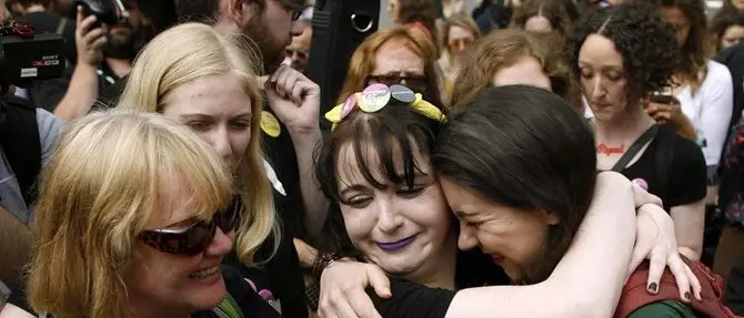 Giornata storica per l'Irlanda che ha legalizzato l'aborto