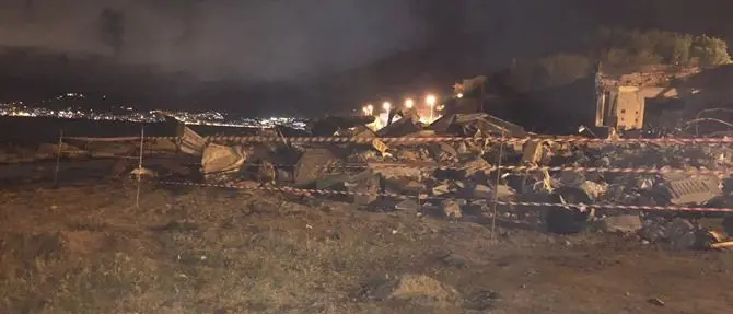 Amianto sulla spiaggia di Gallico, Falcomatà cade dalle nuvole
