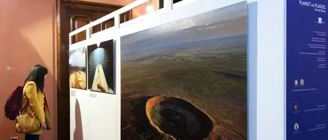 “Planet vs Plastic. Un pianeta straordinario tra bellezza e abusi” in mostra a Vibo