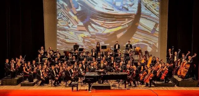 L'Orchestra sinfonica calabrese chiuderà il Paola Festival 2018