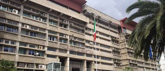 Tribunale di Cosenza paralizzato, i penalisti incrociano le braccia
