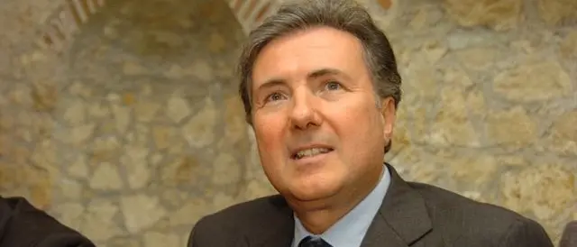 Catanzaro, amministrative: Aiello si schiera con Abramo