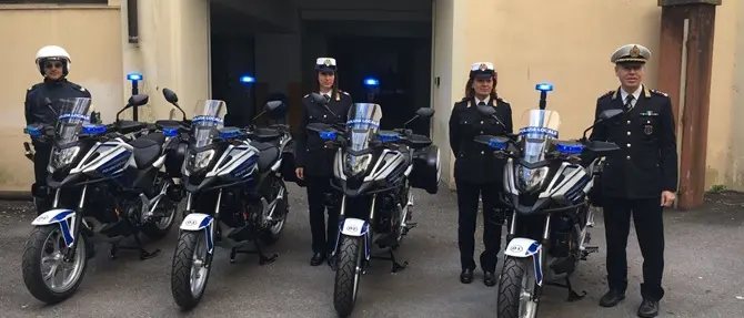 Catanzaro, consegnate quattro moto alla Polizia municipale