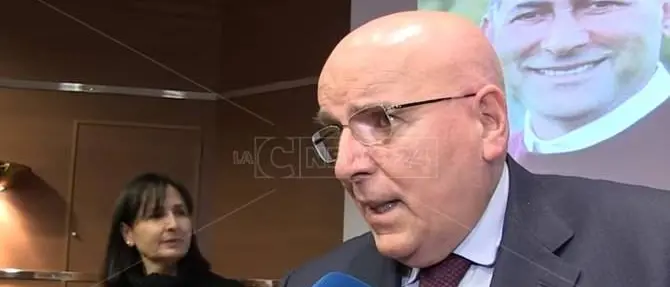 La Zes irrompe in campagna elettorale, Oliverio: «Calabria apripista in Italia» (VIDEO)