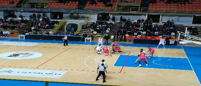 BASKET | Viola, a Scafati per il terz’ultimo posto