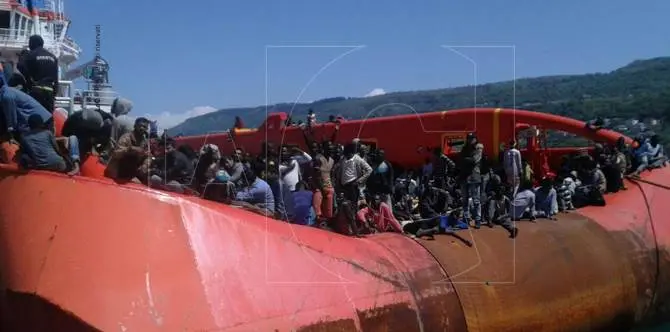 Sbarco record a Vibo Marina, giunti oltre 1500 migranti (FOTO)