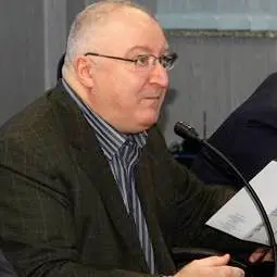 Vibo, spari contro l’abitazione del commissario Asp di Reggio