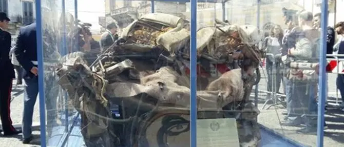 La Memoria in Marcia: a Vibo e Locri l'auto della scorta del giudice Falcone