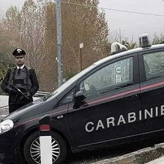 Asportavano sabbia e pietre dal fiume, due arresti nel Catanzarese