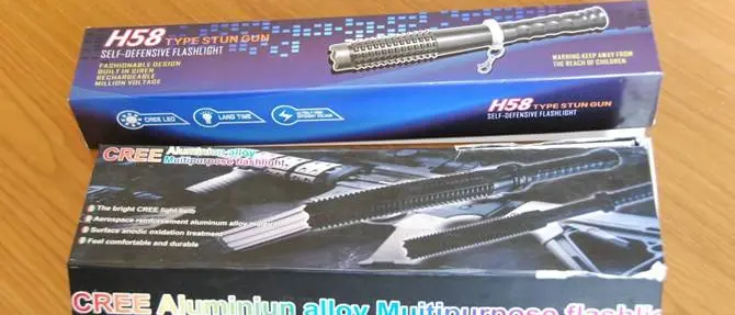 Vendevano “storditori elettrici”: due denunce a Vibo Valentia