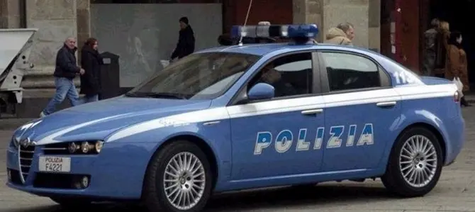 Contrasto allo spaccio di droghe, controlli e arresti a Catanzaro