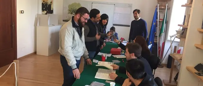 Primarie Pd a Catanzaro, risultati parziali: Renzi in testa