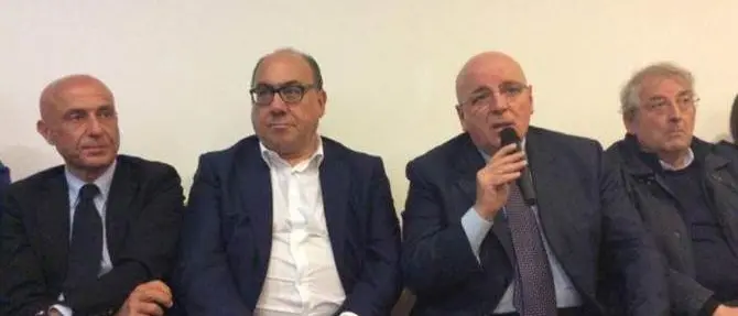 Il successo dei “diversamente renziani” e il tramonto di Magorno e del renzismo spinto