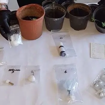 Sorpreso con cocaina ed eroina, un arresto nel Catanzarese (Foto)