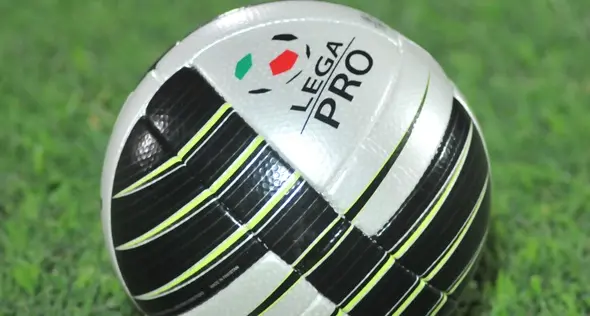 Playoff Lega Pro, definite le date e gli orari. Il Cosenza in campo domenica alle 20,30