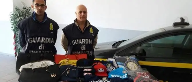 Paola, sequestrati oltre 800 prodotti contraffatti