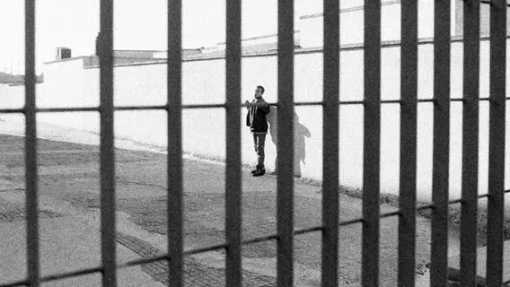 Temporary Detention Center in San Foca (Lecce), January 1999. Photo by Sergio Cecchini.