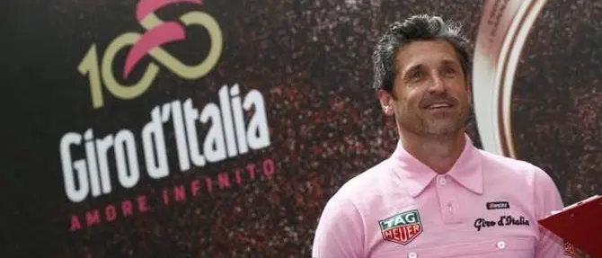 Castrovillari, l’attore di Grey’s Anatomy alla partenza della 7ª tappa del Giro d’Italia