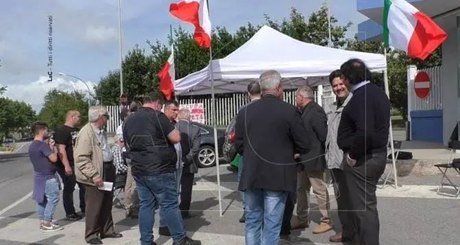 Lamezia, nuovo sit in a difesa dell'ospedale