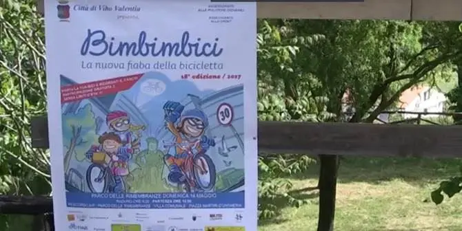 INIZIATIVE | Bimbimbici, Vibo Valentia risponde “presente” alla pedalata (VIDEO)