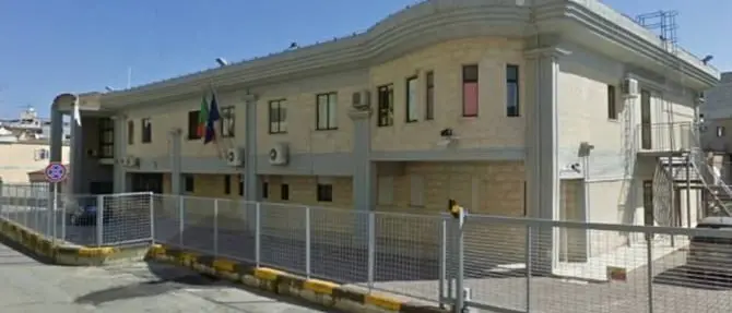 Migranti: ministro Minniti dispone ispezione alla Prefettura di Crotone