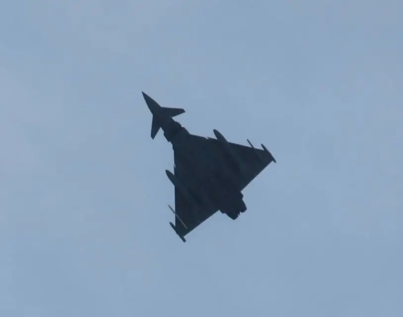 Caccia militari in volo su Cosenza per una ricognizione in vista del G7