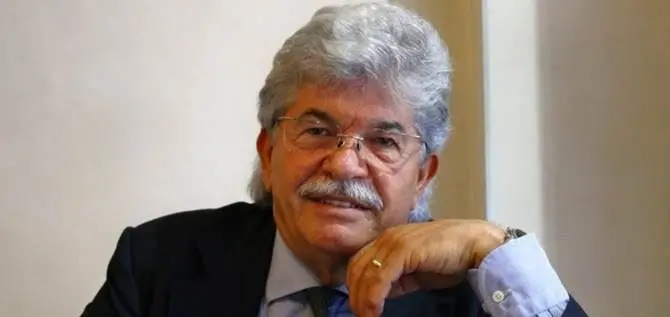 Convegno all'Unical col senatore Razzi, il mondo accademico si defila