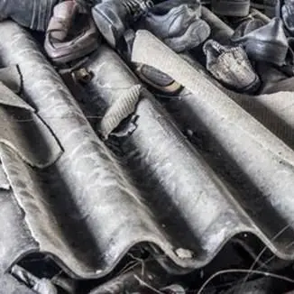 Smaltivano rifiuti pericolosi senza autorizzazione: 4 denunce a Siderno