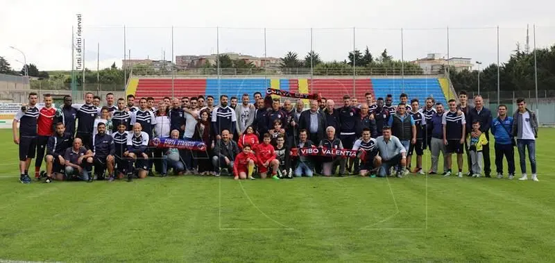 LEGA PRO | Vibonese-Catanzaro, è un coro unico: “Tutti allo stadio” (VIDEO)