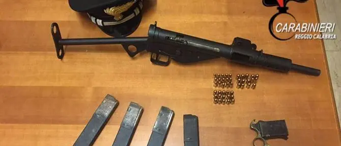 Nascondeva una mitragliatrice da guerra: arrestato 34enne a Taurianova