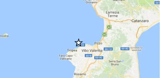 Trema ancora la terra, terremoto lungo la costa calabra