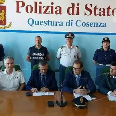 Sbarco migranti a Corigliano: arrestati i 3 presunti scafisti