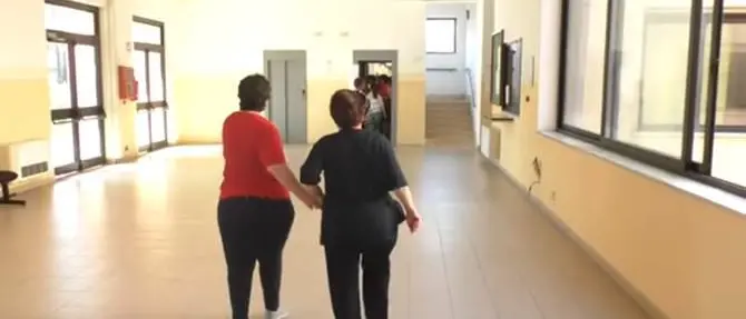 Pulmino guasto, le mamme dei disabili protestano (VIDEO)