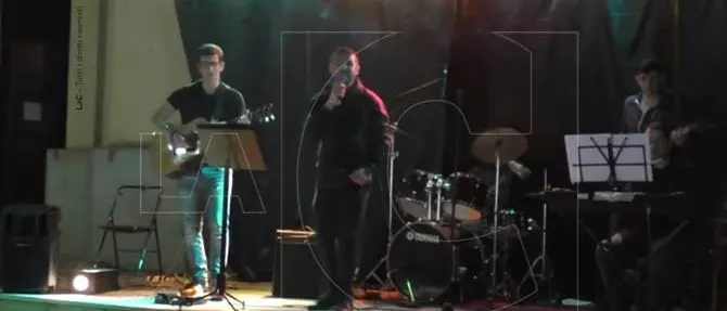 Dal seminario al palco: la boy band dei “don” entusiasma la Calabria (VIDEO)