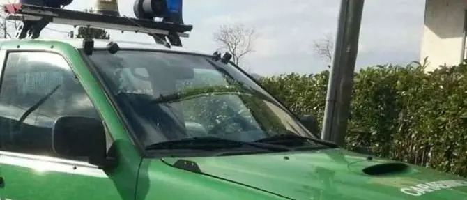 Attività estrattiva non autorizzata, due persone deferite all'autorità giudiziaria