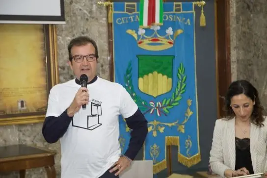 Mario Occhiuto: «Io ad Arcore per contribuire al programma, mio fratello proseguirà l'azione in Parlamento» (VIDEO)