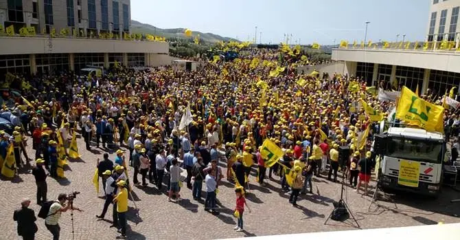 La protesta della Coldiretti: «La Regione sta dimenticando le imprese agricole» (VIDEO)