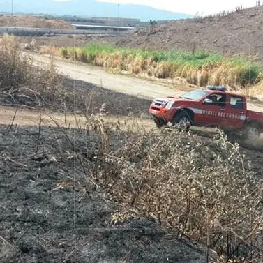 Incendio ex Legnochimica, Tansi rassicura: «Nessun elemento tossico nell'atmosfera» (VIDEO)