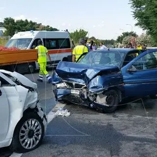 Catanzaro, incidente sulla statale 106: un ferito