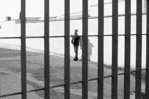 Temporary Detention Center in San Foca (Lecce), January 1999. Photo by Sergio Cecchini.