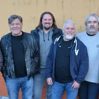 Summer Arena, a Soverato apertura con I Nomadi